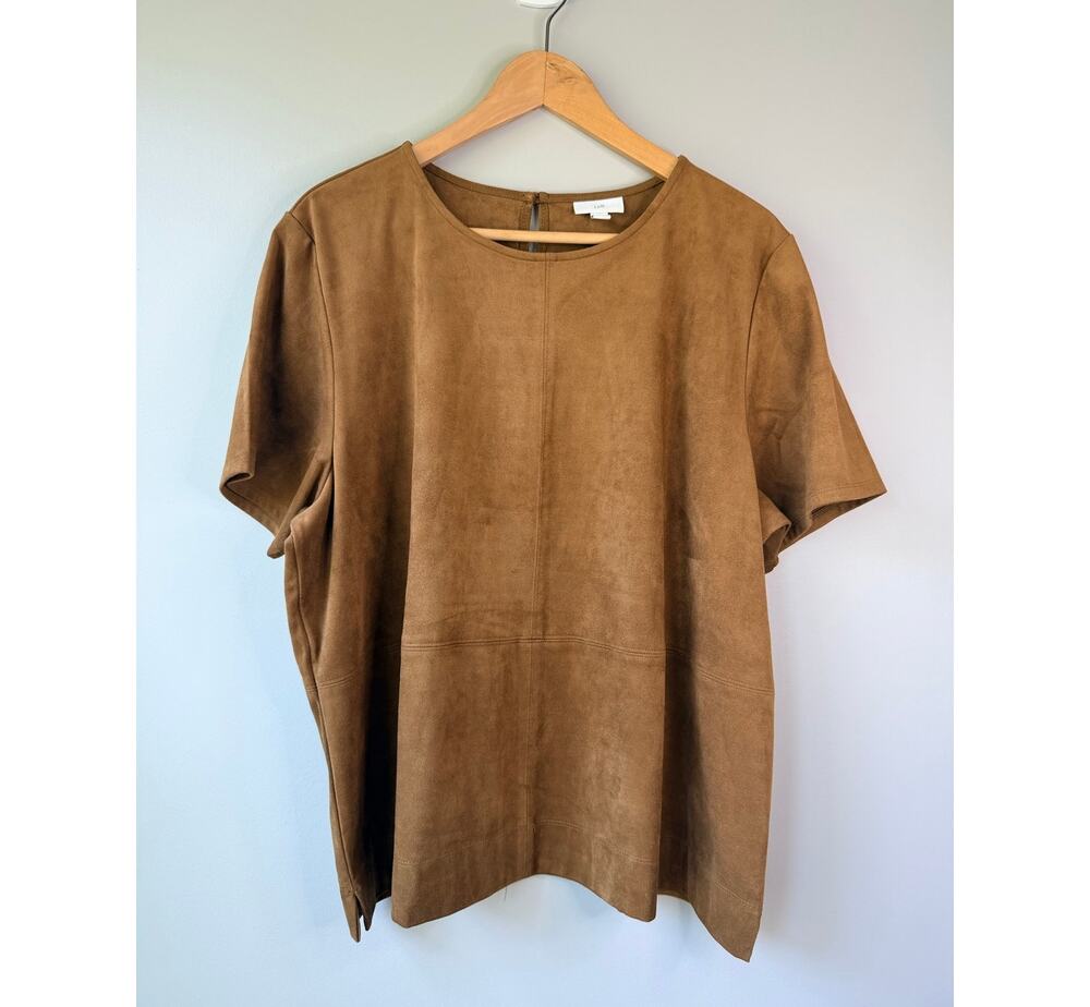 j jill size XL faux suede short sleeve top Tan Brown